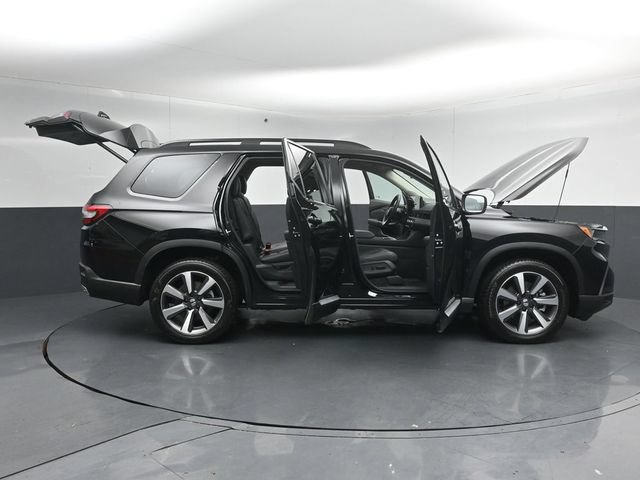 Used 2025 Honda Pilot Touring image 60