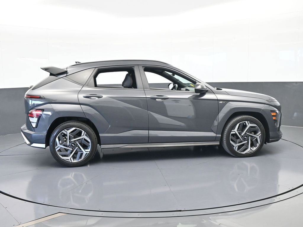 Used 2024 Hyundai Kona N Line image 7