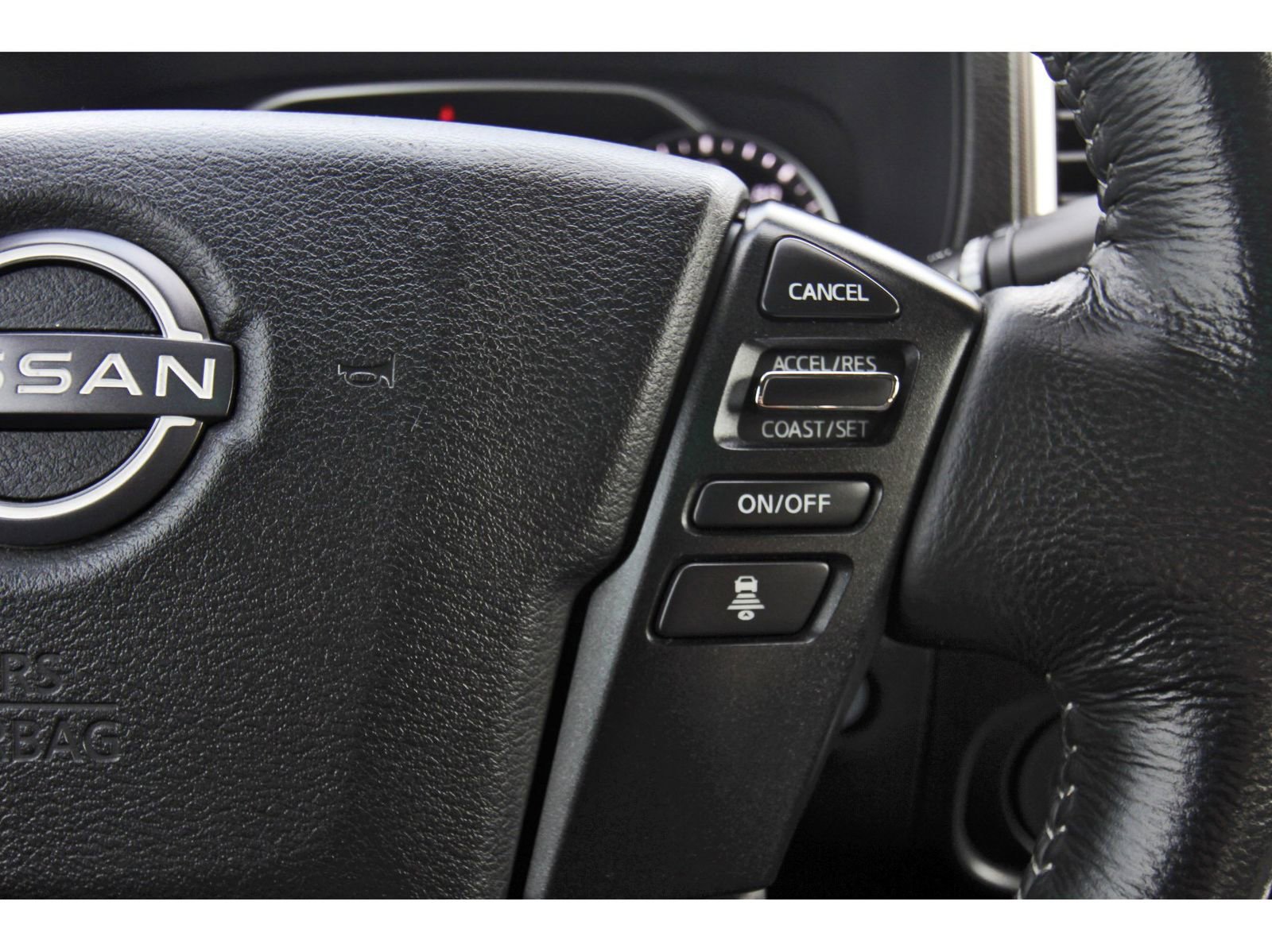 Used 2022 Nissan Frontier SV image 19