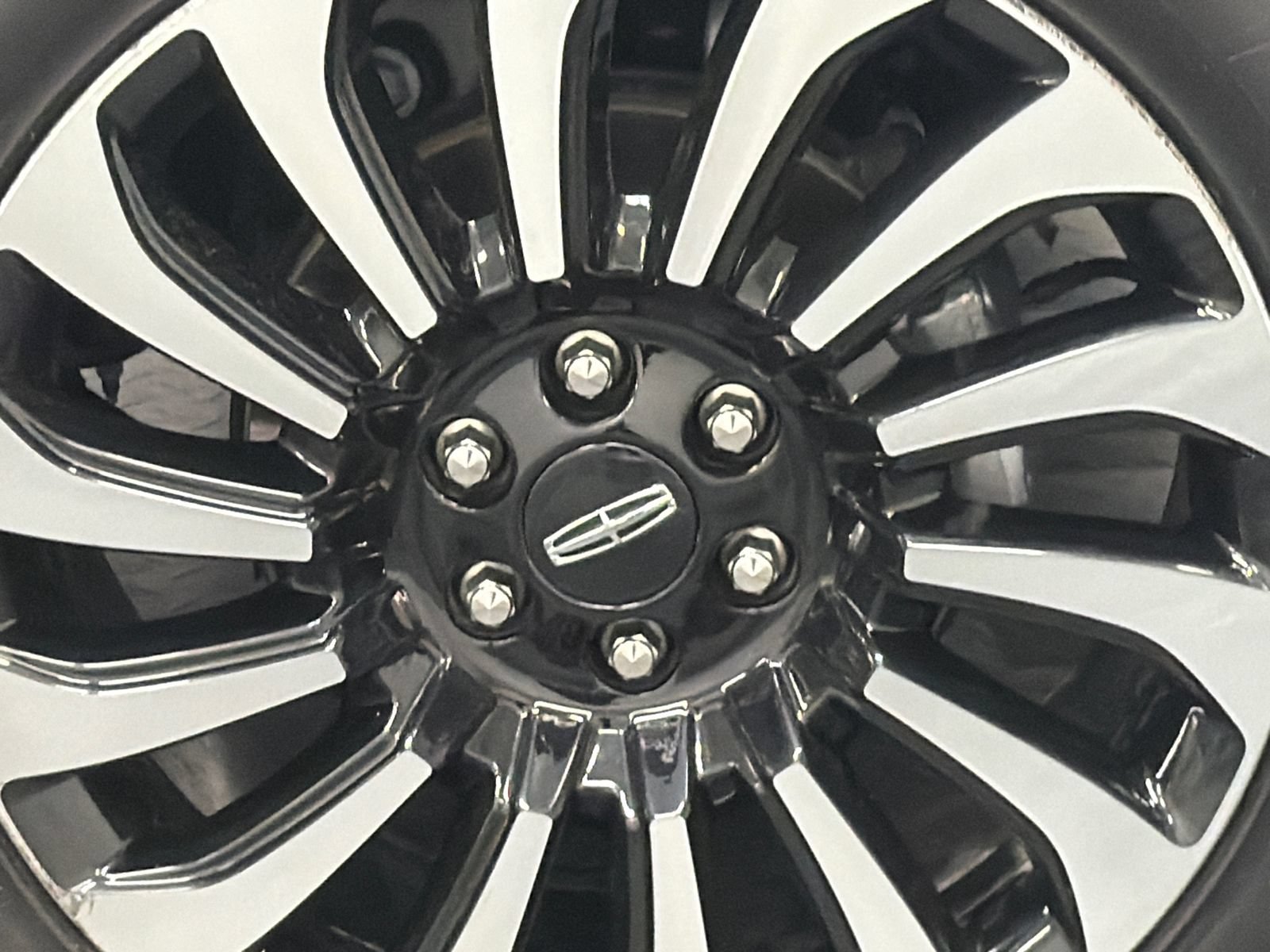 Certified 2023 Lincoln Navigator Black Label AWD/4WD image 5