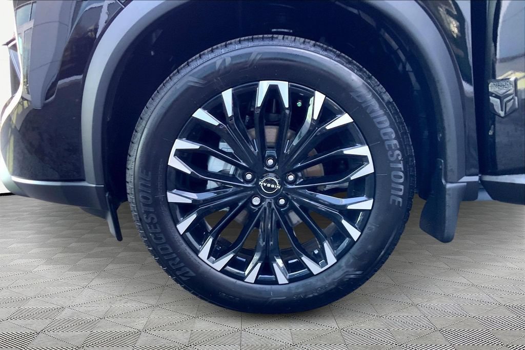New 2026 Nissan Rogue Dark Armor FWD image 6