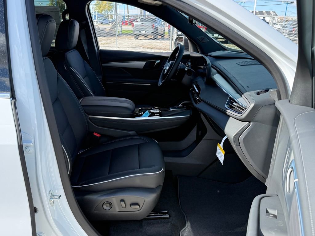 New 2026 Buick Enclave Preferred w/ Power Package image 21