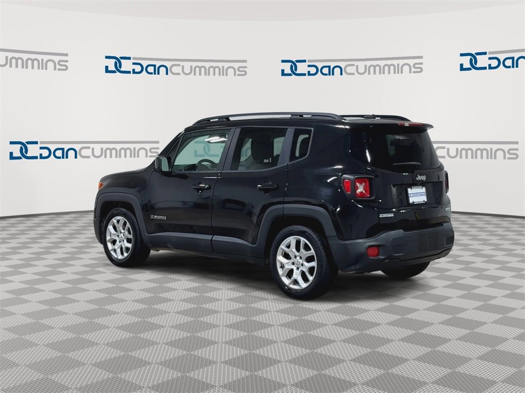 Used 2015 Jeep Renegade Latitude w/ Popular Equipment Group image 6