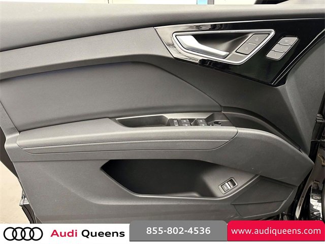 Used 2025 Audi Q4 e-tron Premium w/ Convenience Package image 16