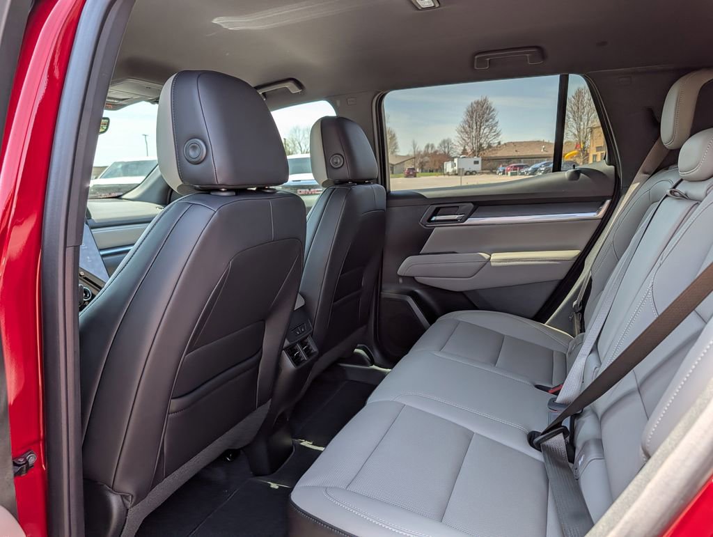 New 2026 GMC Terrain Elevation w/ Elevation Premium Package AWD/4WD image 31