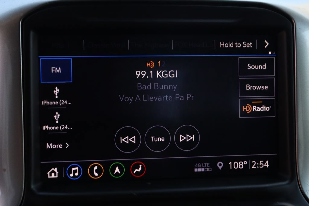 Used 2019 Chevrolet Silverado 1500 LTZ w/ LTZ Premium Package RWD image 32