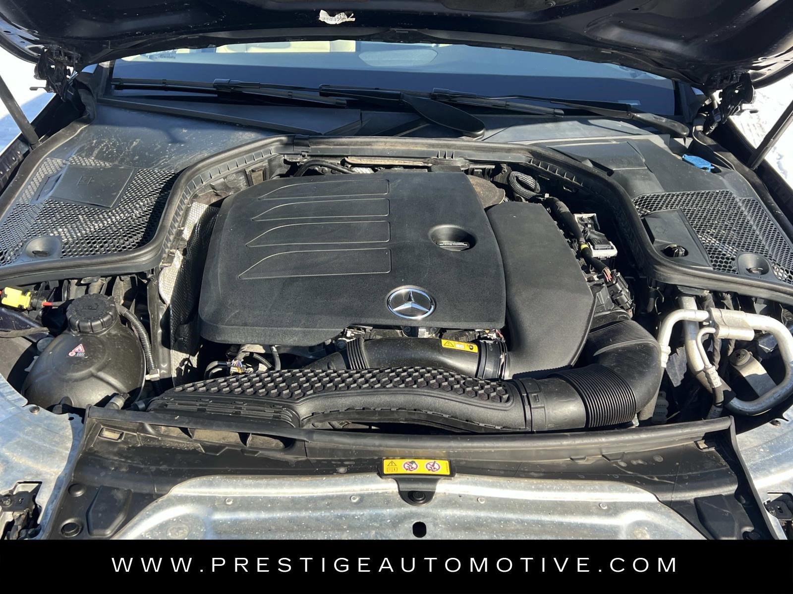 Used 2019 Mercedes-Benz C 300 4MATIC Sedan image 12