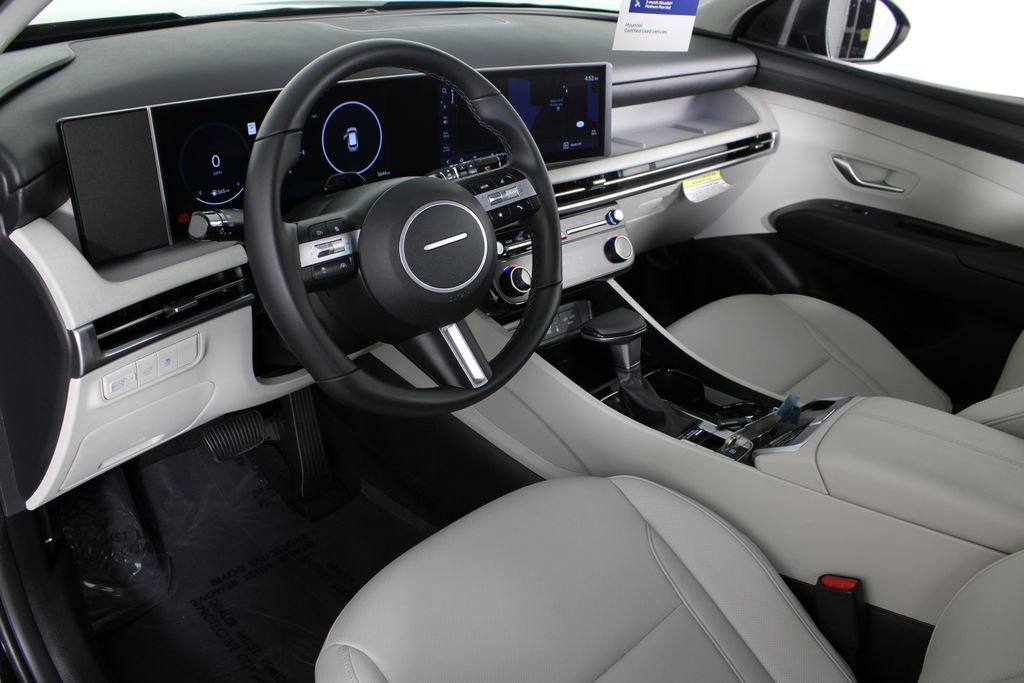 Used 2025 Hyundai Tucson SEL image 17