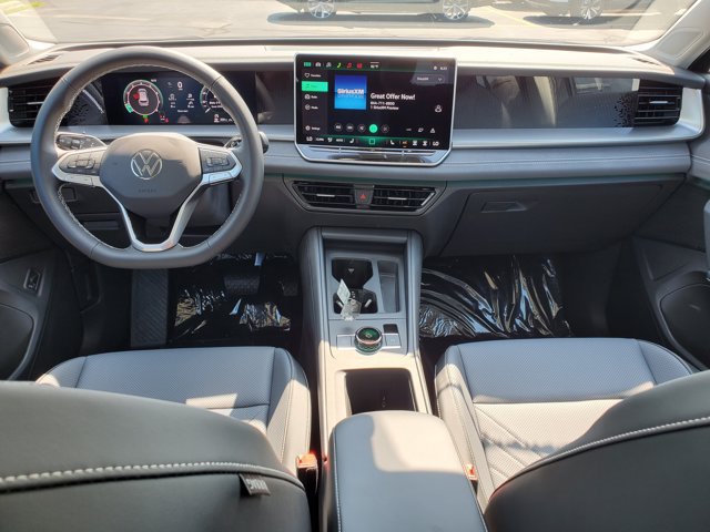 New 2026 Volkswagen Tiguan SE AWD/4WD image 12