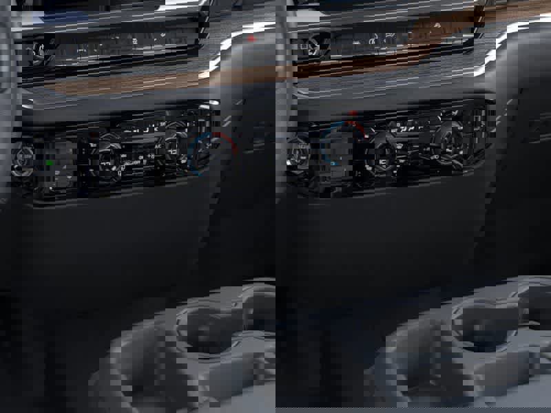 New 2026 Chevrolet Silverado 1500 LT image 24