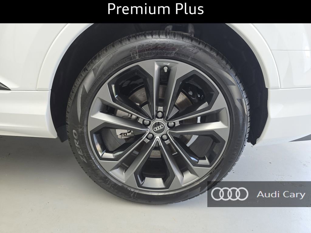 New 2025 Audi Q7 3.0T Premium Plus image 36