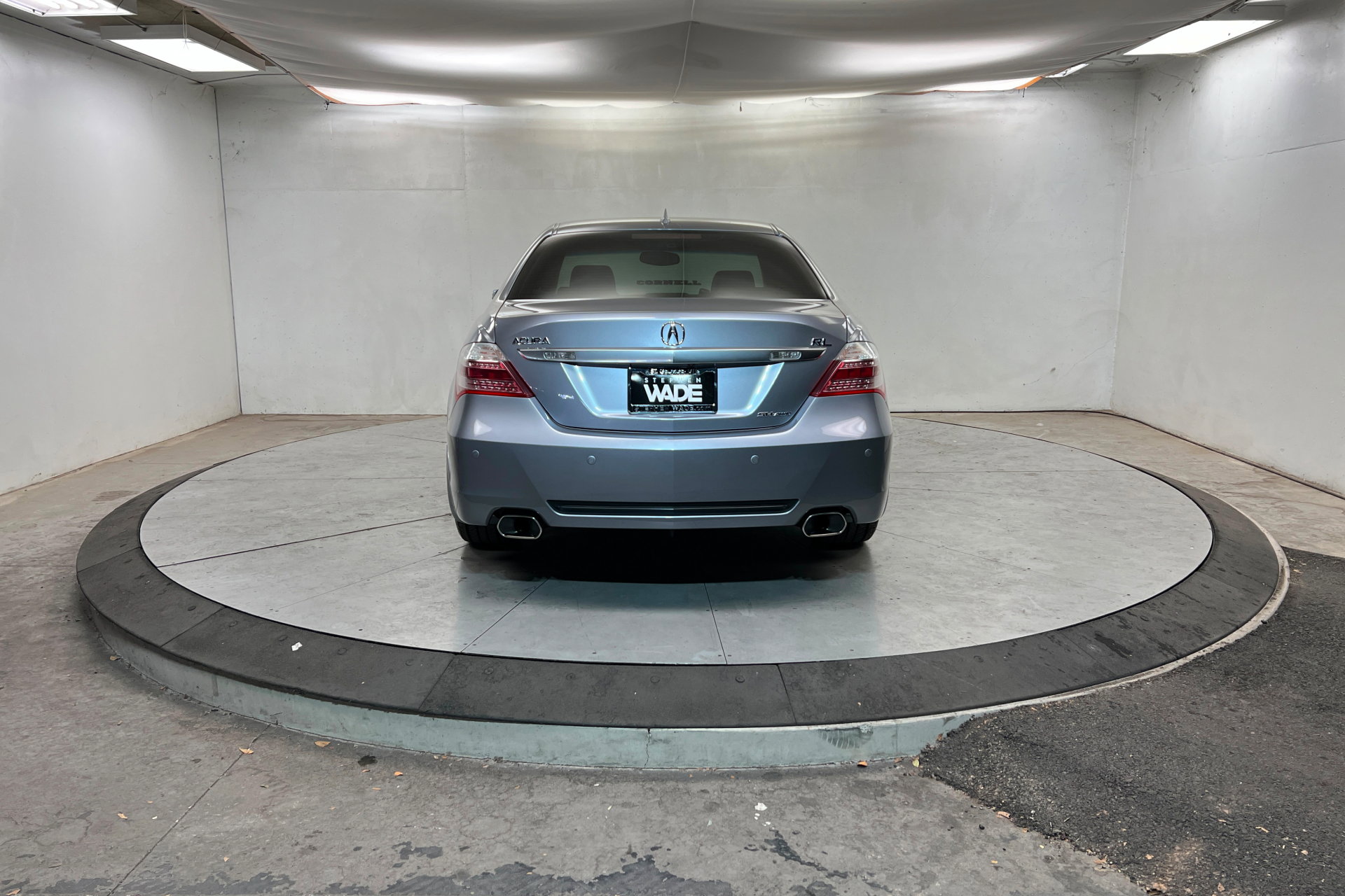 Used 2011 Acura RL image 4