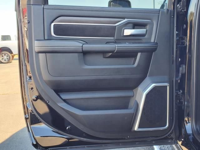 Used 2025 RAM 3500 Laramie w/ Sport Appearance Package image 26