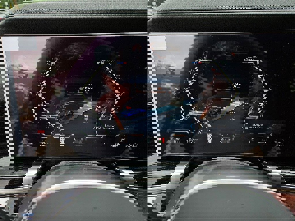 New 2026 BMW i7 xDrive60 image 13