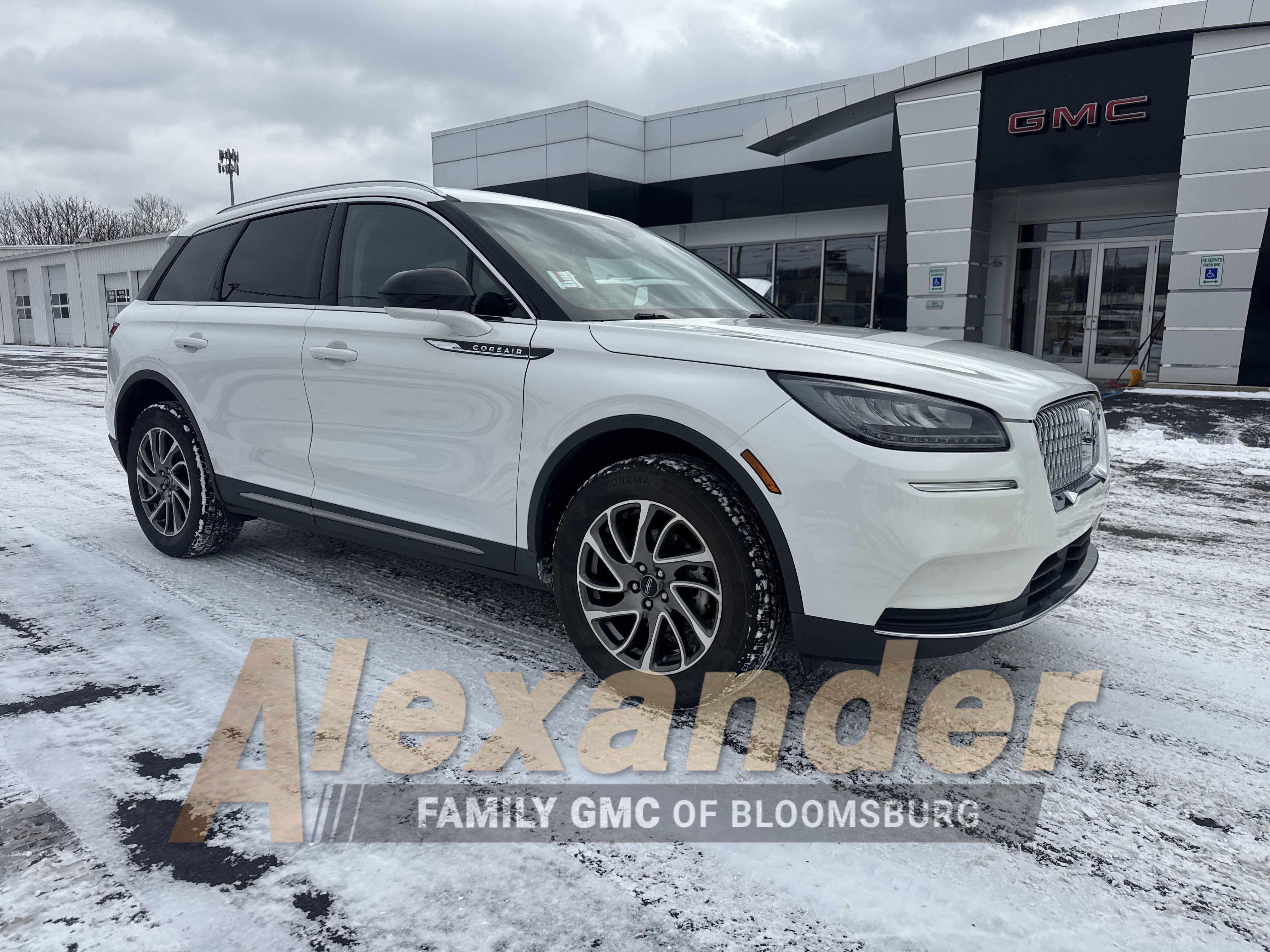 Used 2022 Lincoln Corsair AWD w/ Equipment Group 101A image 1