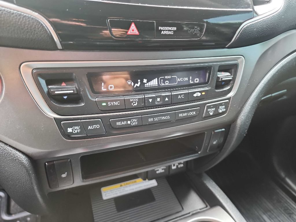 Used 2021 Honda Pilot Special Edition image 28
