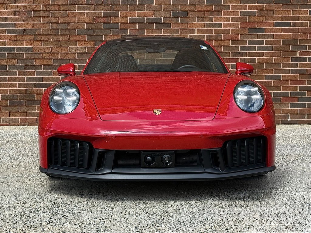 Used 2025 Porsche 911 Carrera GTS image 10