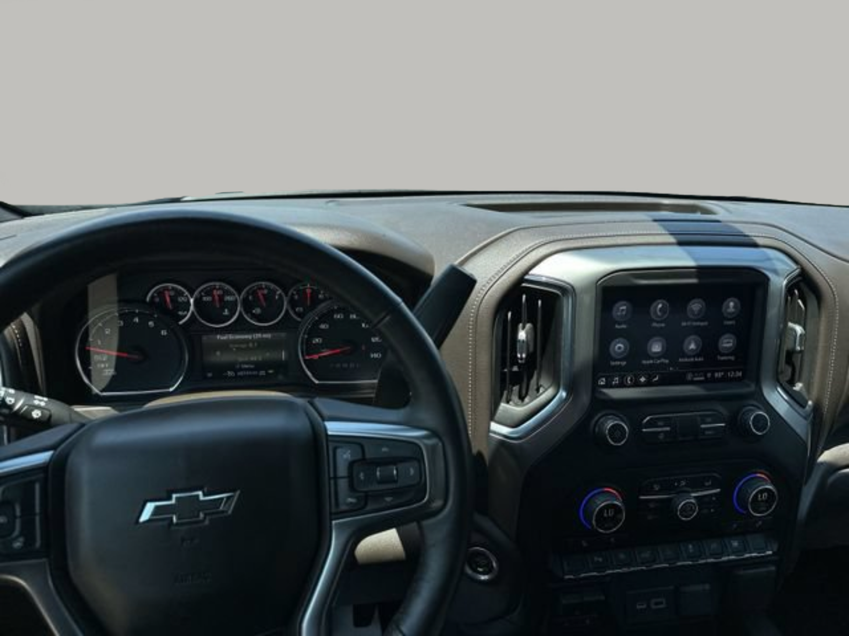 Used 2022 Chevrolet Silverado 1500 RST w/ Redline Edition AWD/4WD image 25
