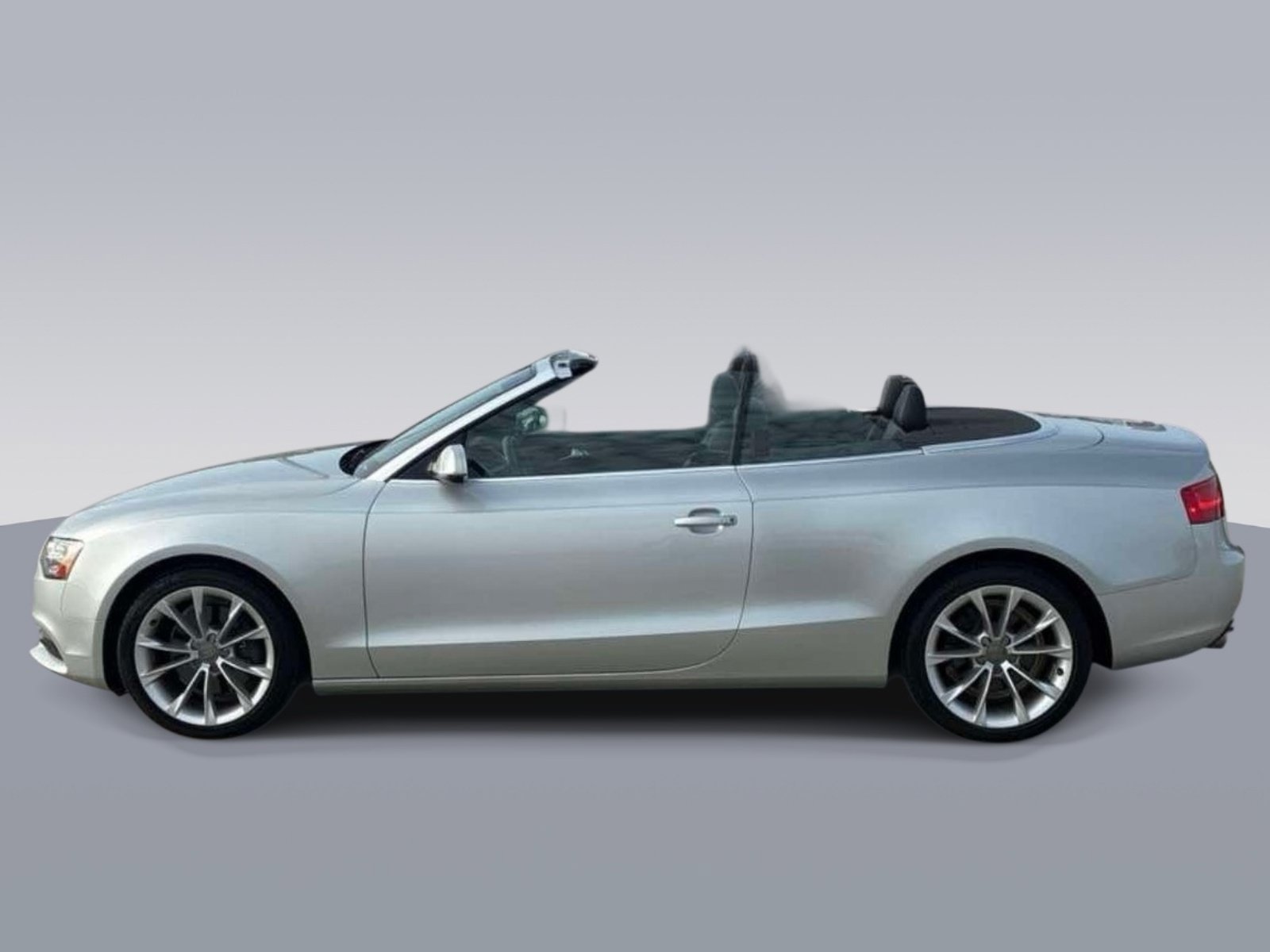 Used 2013 Audi A5 2.0T Premium Plus w/ Premium Plus Pkg FWD image 2