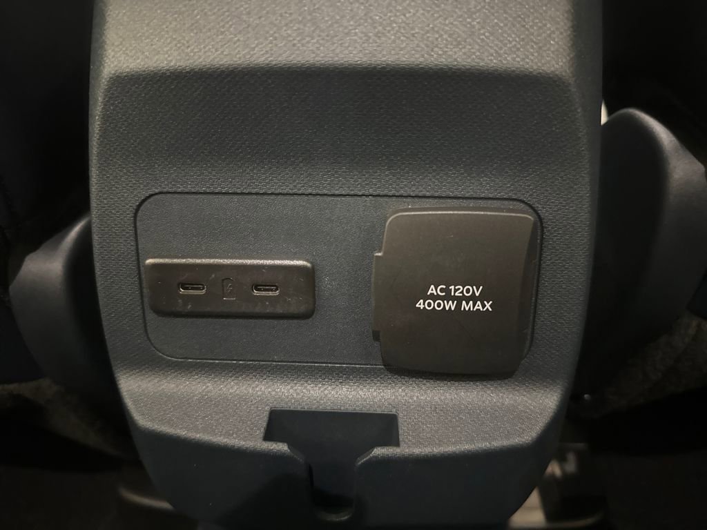 New 2026 Ford Maverick Lariat image 33