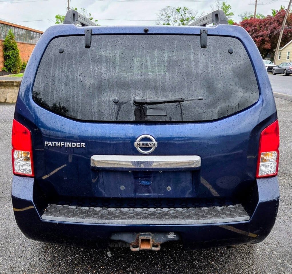 Used 2012 Nissan Pathfinder SV AWD/4WD image 6