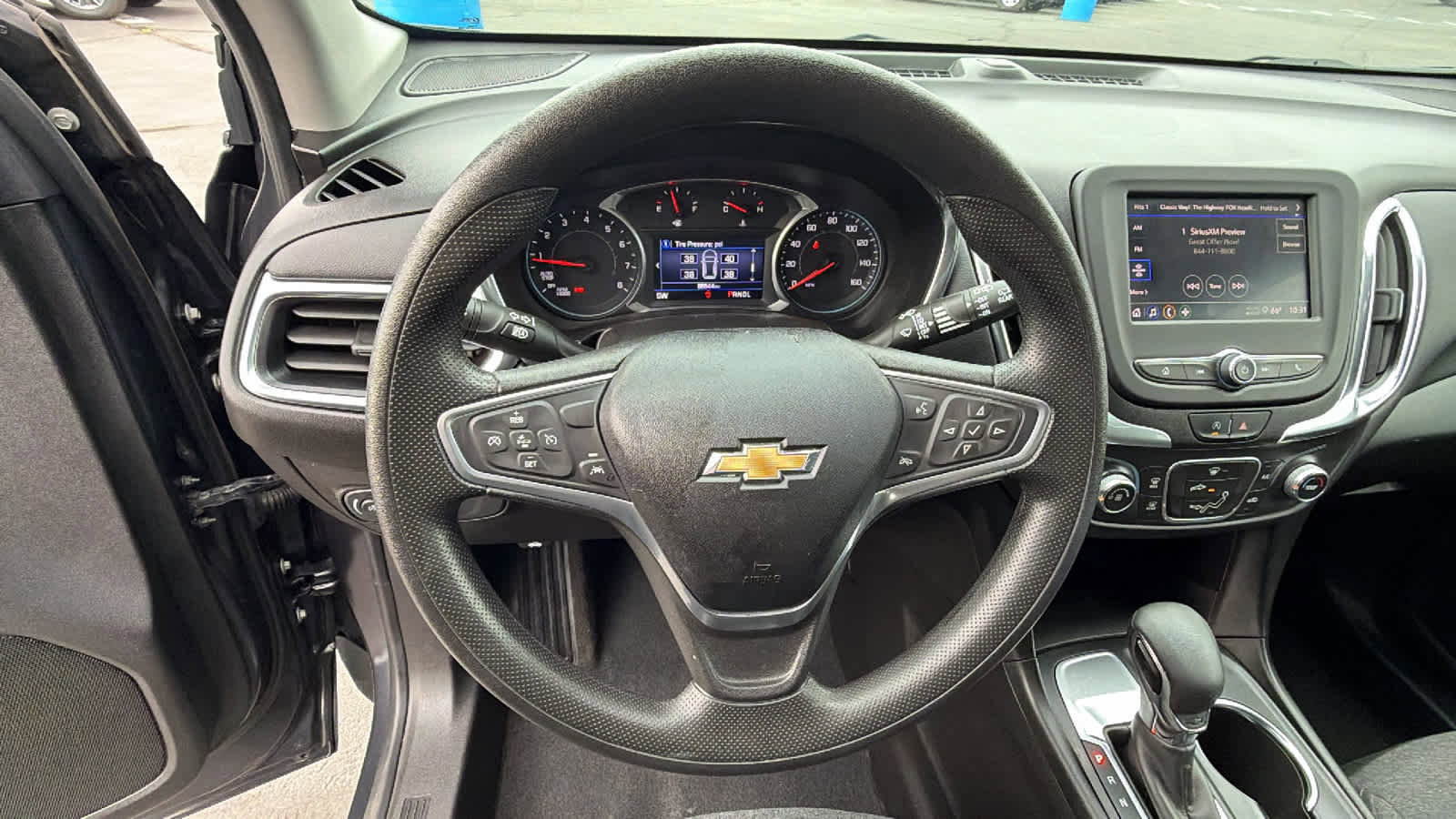 Used 2022 Chevrolet Equinox LT image 18