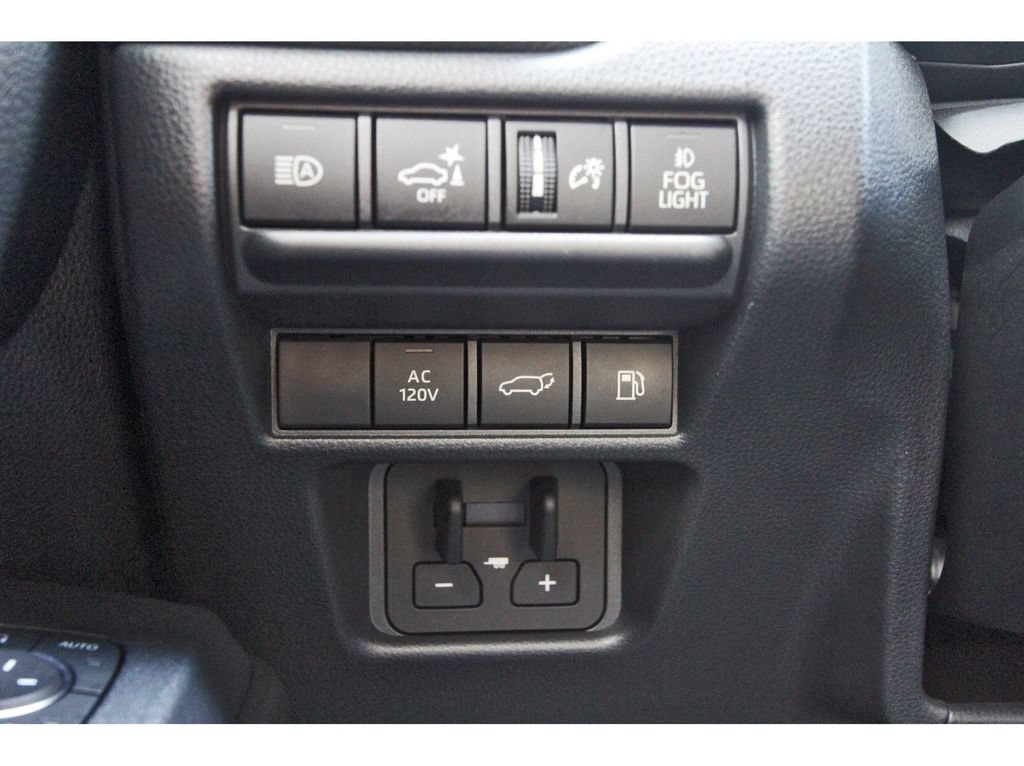 Used 2025 Toyota Land Cruiser w/ Premium Package AWD/4WD image 22