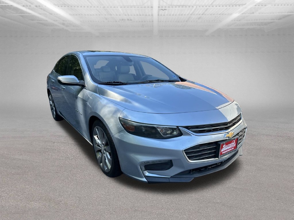 Used 2017 Chevrolet Malibu Premier w/ Premier Sun and Wheel Package FWD image 11