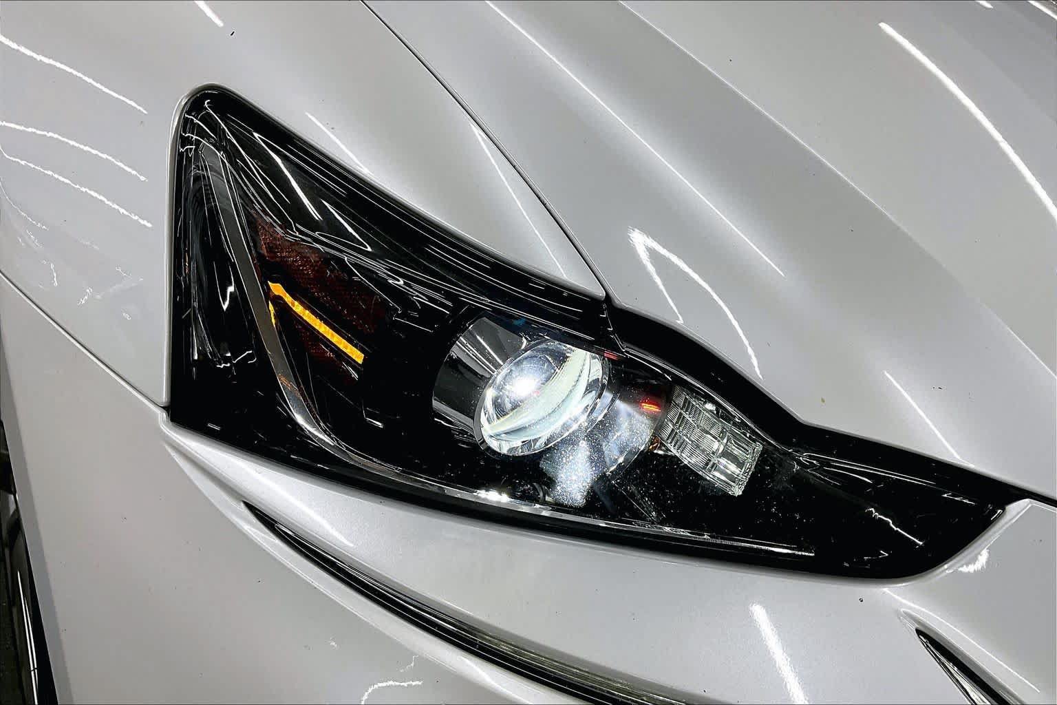 Used 2018 Lexus IS 300 w/ Accessory Package 2 RWD image 27