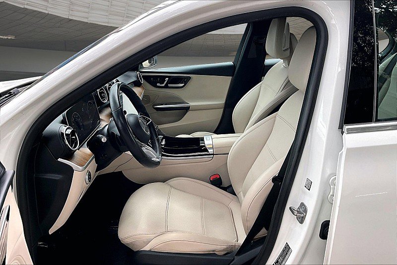 Used 2024 Mercedes-Benz C 300 Sedan image 21