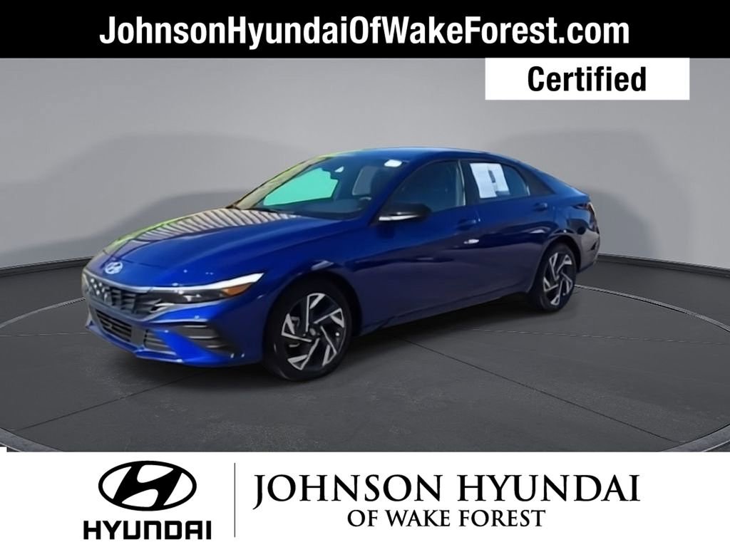 Certified 2025 Hyundai Elantra Sport w/ Cargo Package FWD image 4