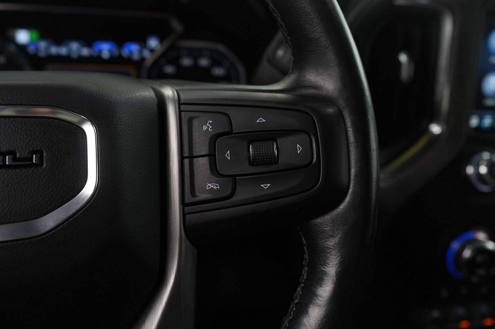 Used 2020 GMC Sierra 1500 Denali w/ Denali Premium Package image 17