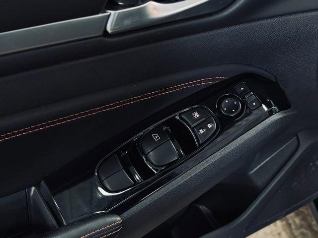 Used 2023 Nissan Altima 2.5 SR image 13