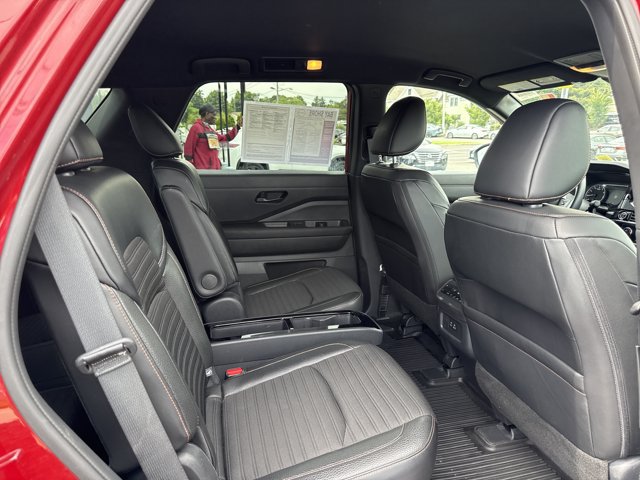 Certified 2023 Nissan Pathfinder Rock Creek AWD/4WD image 14