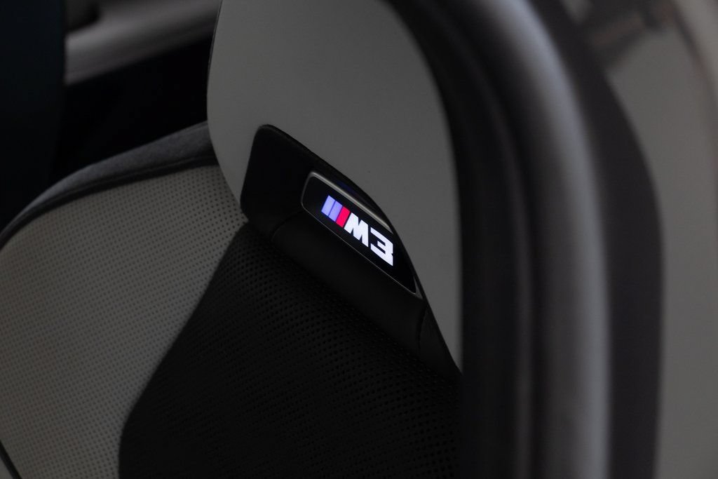 Used 2023 BMW M3 w/ M Carbon Exterior Package RWD image 27