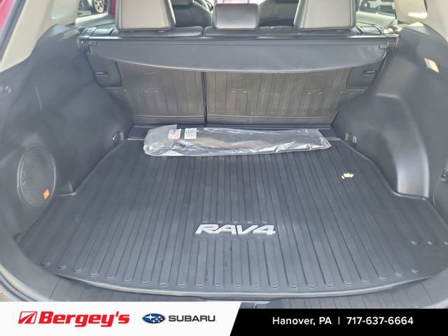 Used 2023 Toyota RAV4 XLE Premium image 13