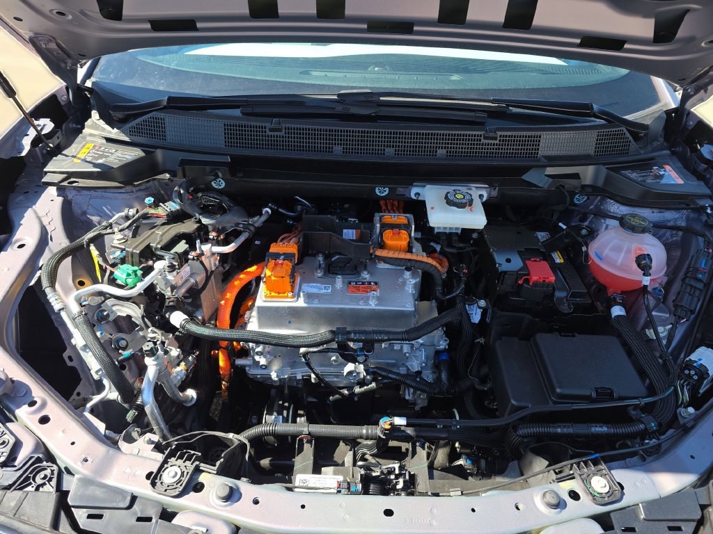 New 2026 Chevrolet Equinox EV LT AWD/4WD image 24