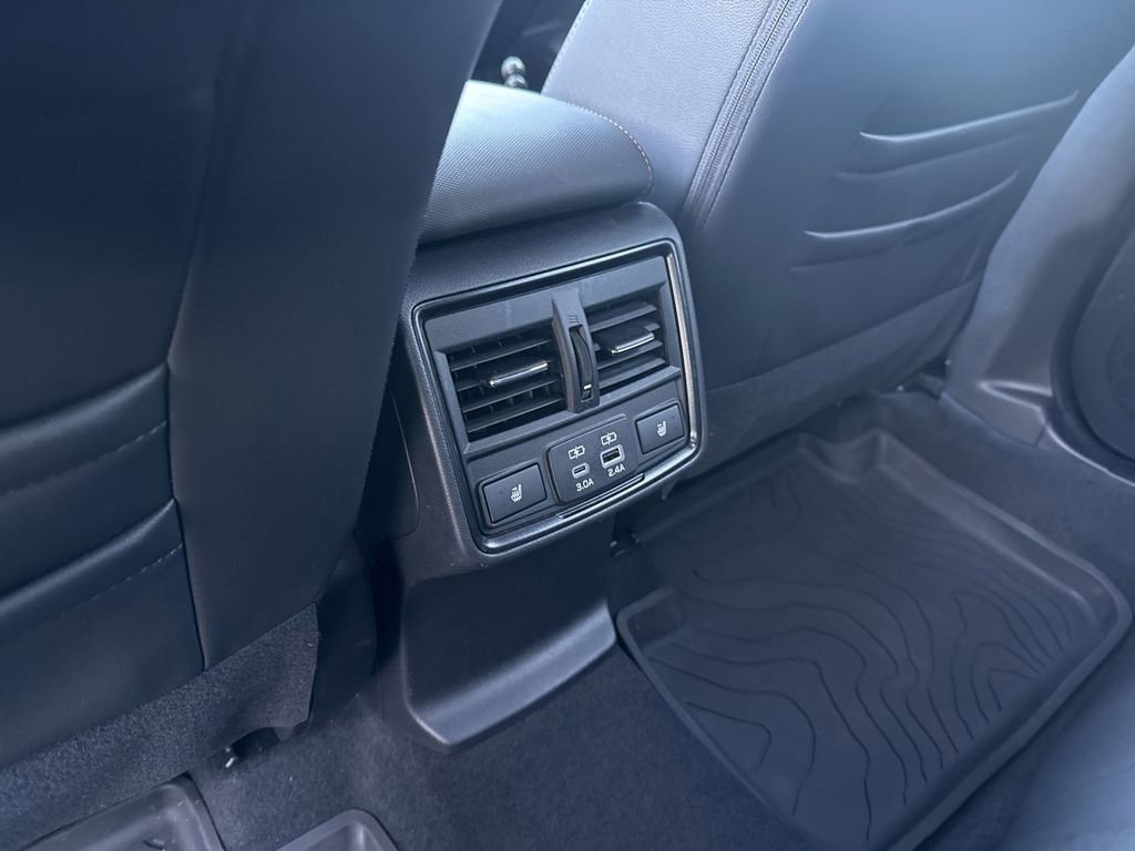 Used 2025 Subaru Forester Touring w/ Popular Package - Touring image 26