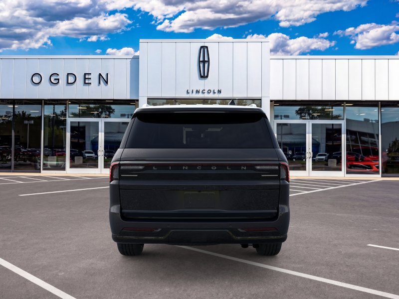 New 2026 Lincoln Navigator L Reserve AWD/4WD image 5