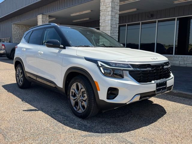 Certified 2024 Kia Seltos S FWD image 1