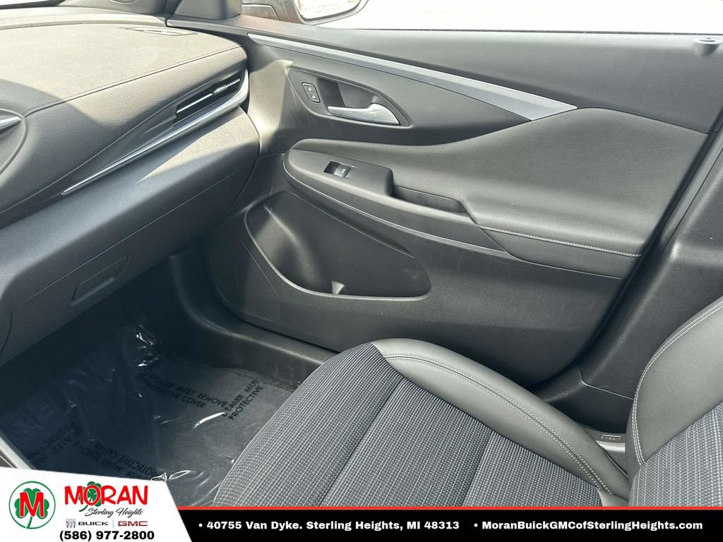 Certified 2024 Buick Envista Sport Touring w/ Convenience I Package FWD image 30