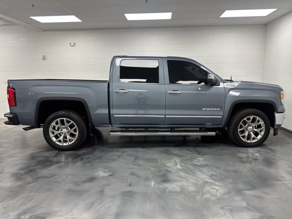 Used 2015 GMC Sierra 1500 SLT w/ SLT Crew Cab Value Package AWD/4WD image 5