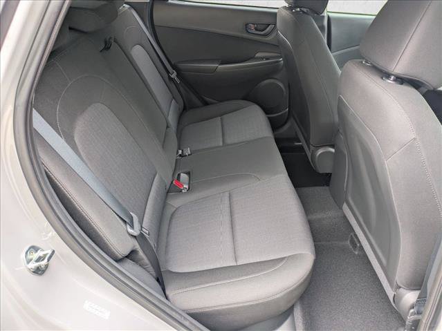 Used 2022 Hyundai Kona SEL w/ Cargo Package AWD/4WD image 18