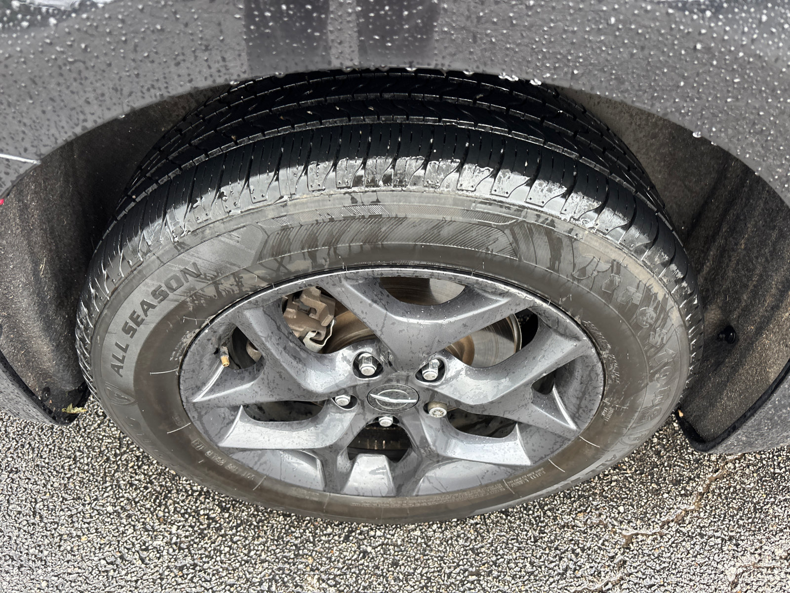 Used 2020 Chrysler Pacifica Touring-L Plus FWD image 10