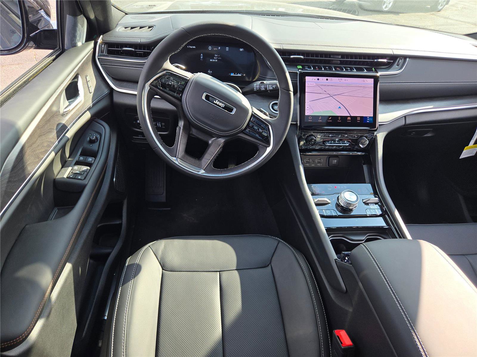 New 2025 Jeep Grand Cherokee Overland w/ Trailer Tow Package image 21