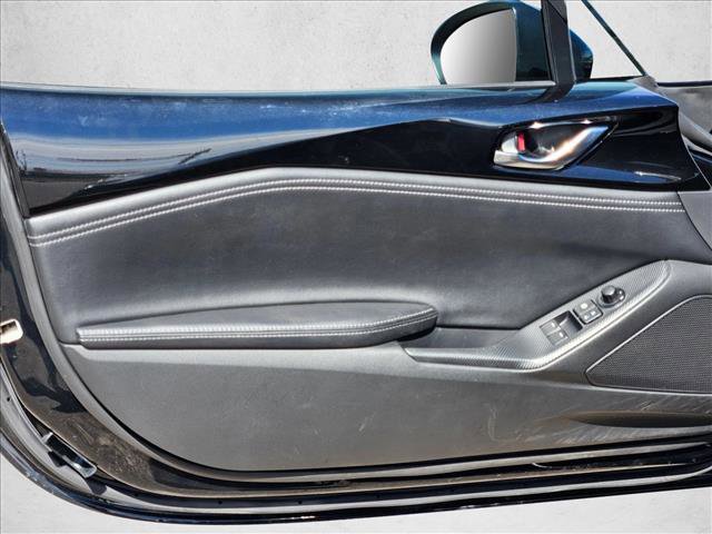 Used 2023 MAZDA MX-5 Miata Grand Touring w/ Appearance Package image 10