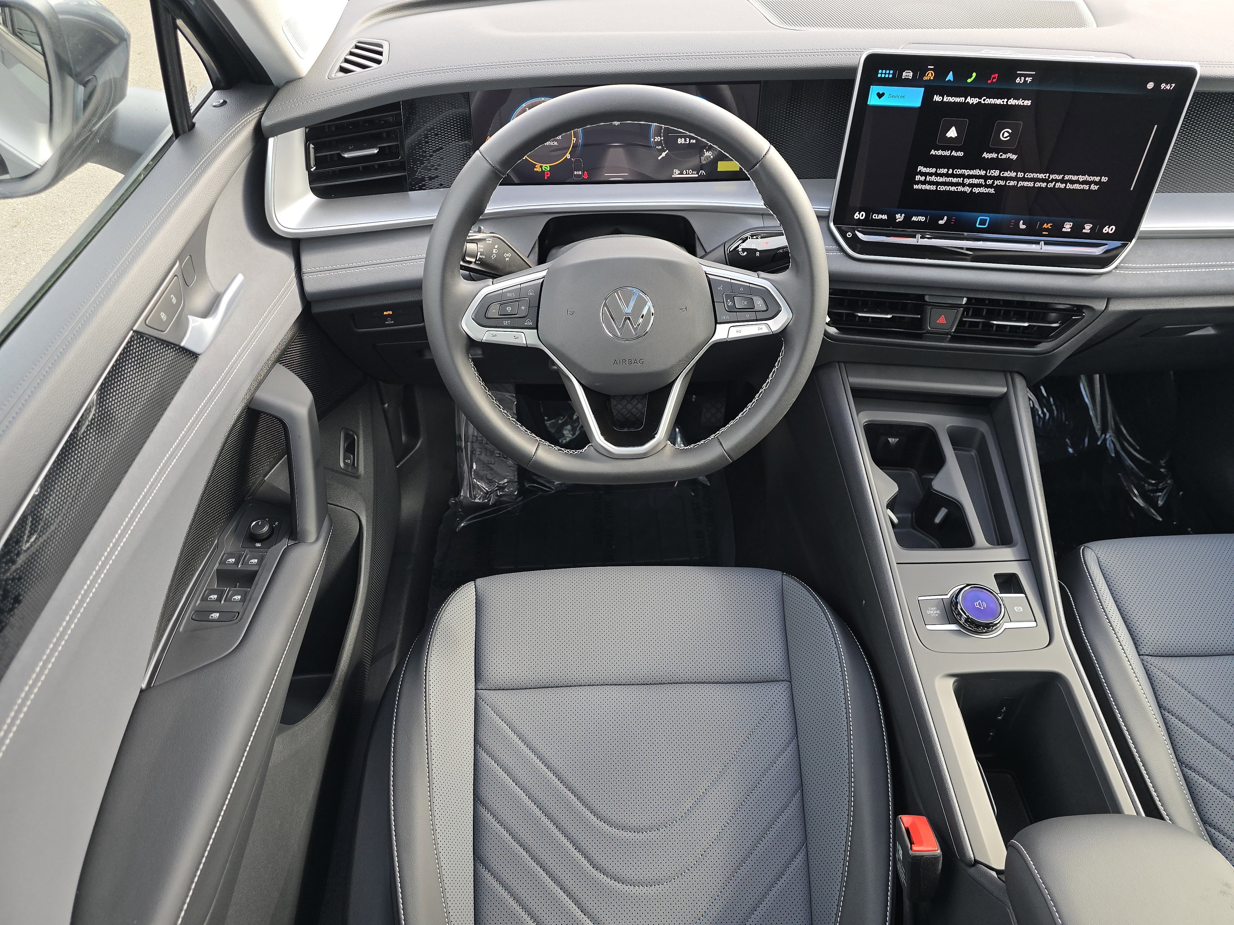 New 2025 Volkswagen Tiguan SE image 20