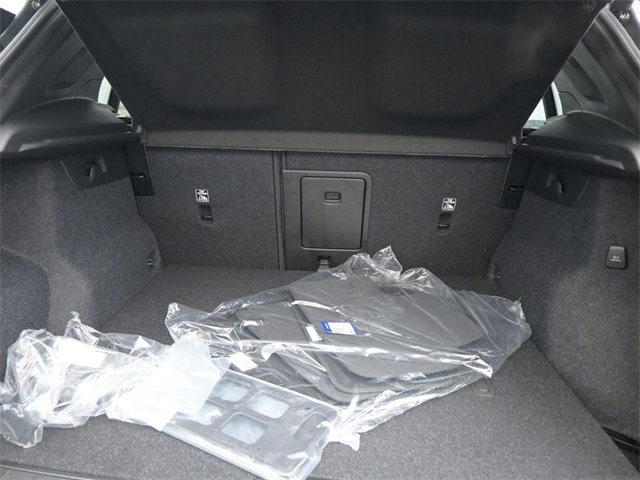 New 2026 Volvo XC40 B5 Ultra w/ Climate Package image 31