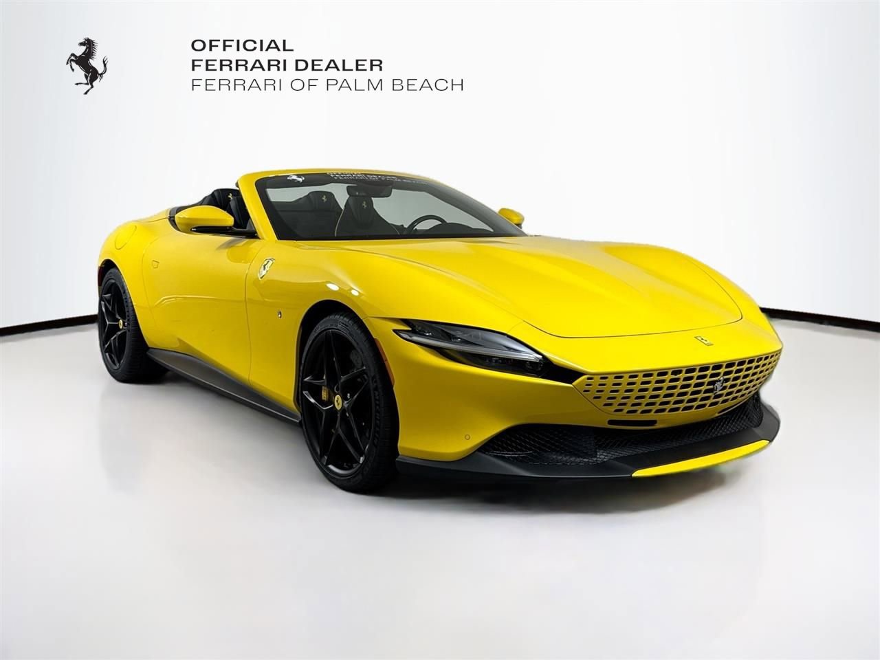 Certified 2025 Ferrari Roma Spider RWD image 1