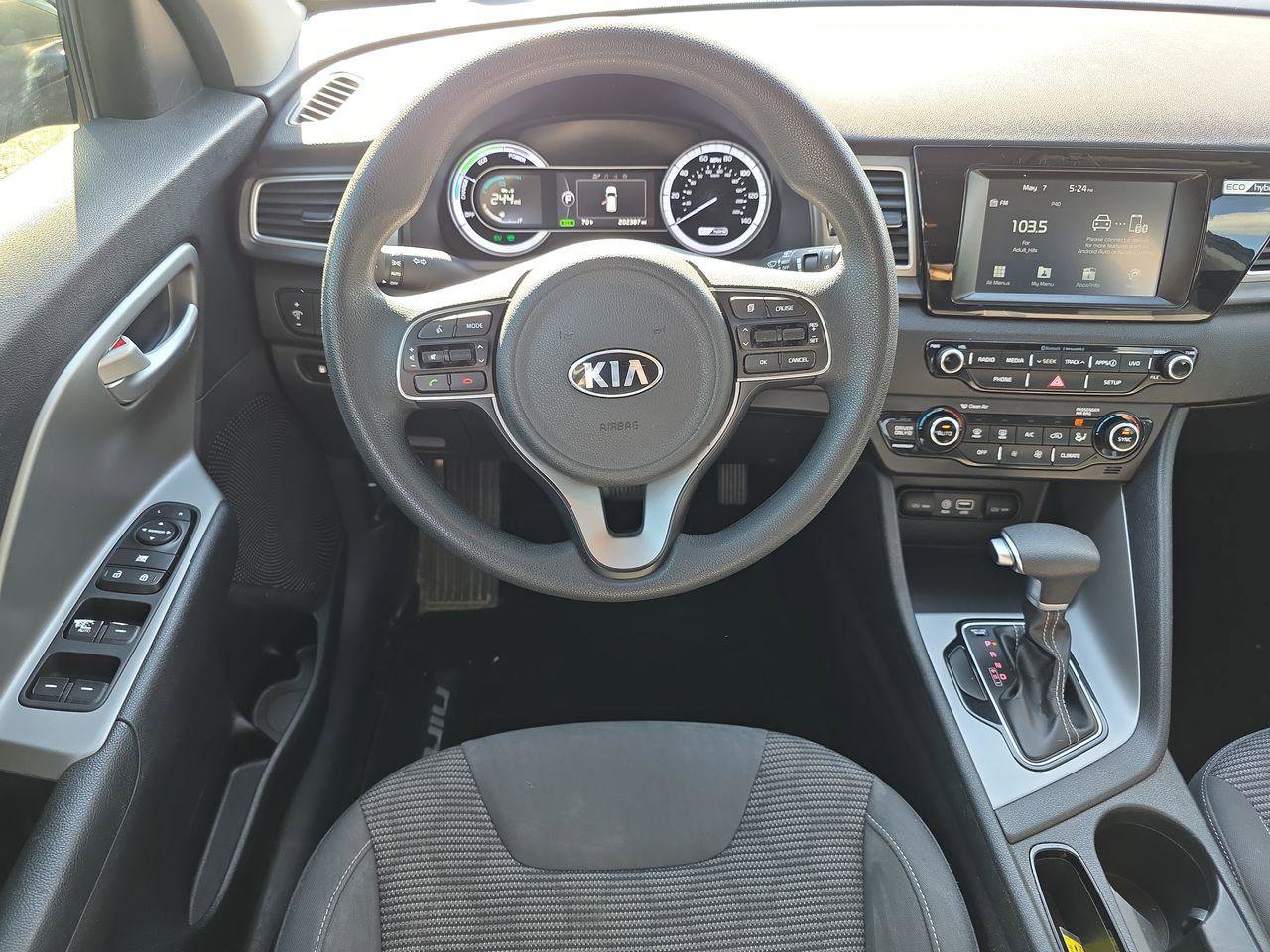 Used 2017 Kia Niro LX FWD image 6